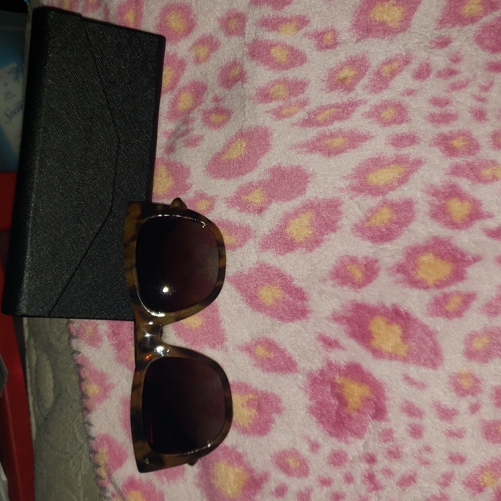 (SOLD)ShadesbyPRIVE' REVAUX